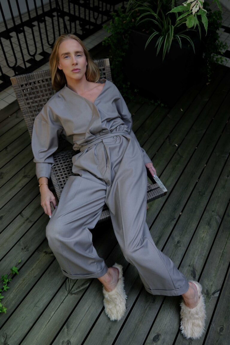 Women's clothing fashion. P1302528 from unlabel f/w 25'26 collection. Minimalist style, modern design, premium quality womenswear. Made in Lithuania.