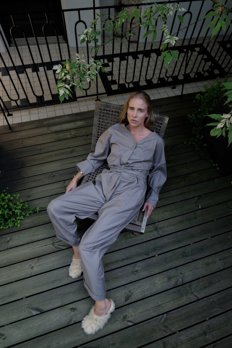 Women's clothing fashion. P1302552 from unlabel f/w 25'26 collection. Minimalist style, modern design, premium quality womenswear. Made in Lithuania.