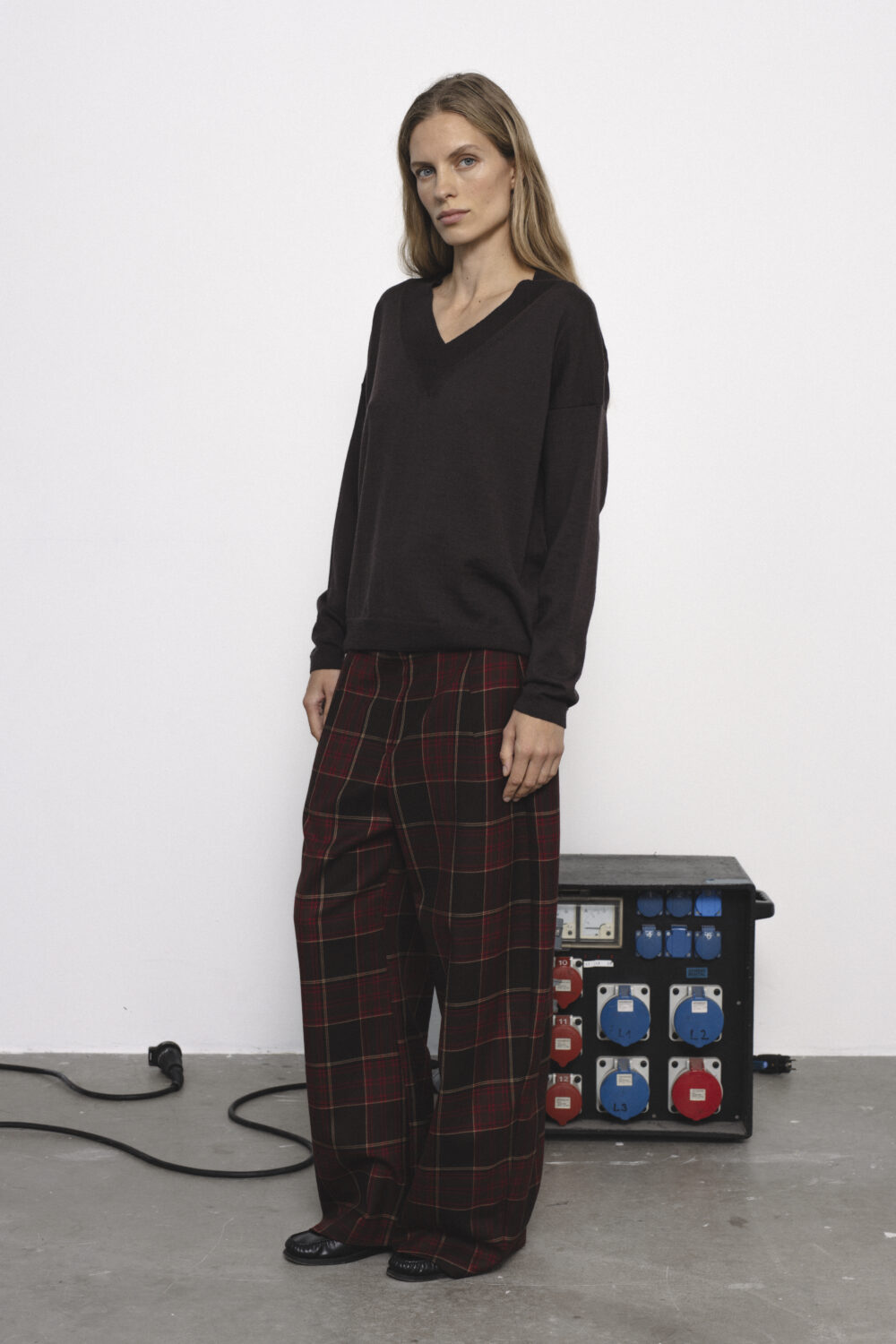 Women's clothing fashion. Sarah3 sweater from unlabel f/w 25'26 collection. Minimalist style, modern design, premium quality womenswear. Made in Lithuania.