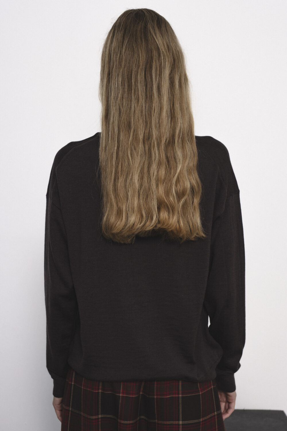 Women's clothing fashion. Viola2 sweater from unlabel f/w 25'26 collection. Minimalist style, modern design, premium quality womenswear. Made in Lithuania.