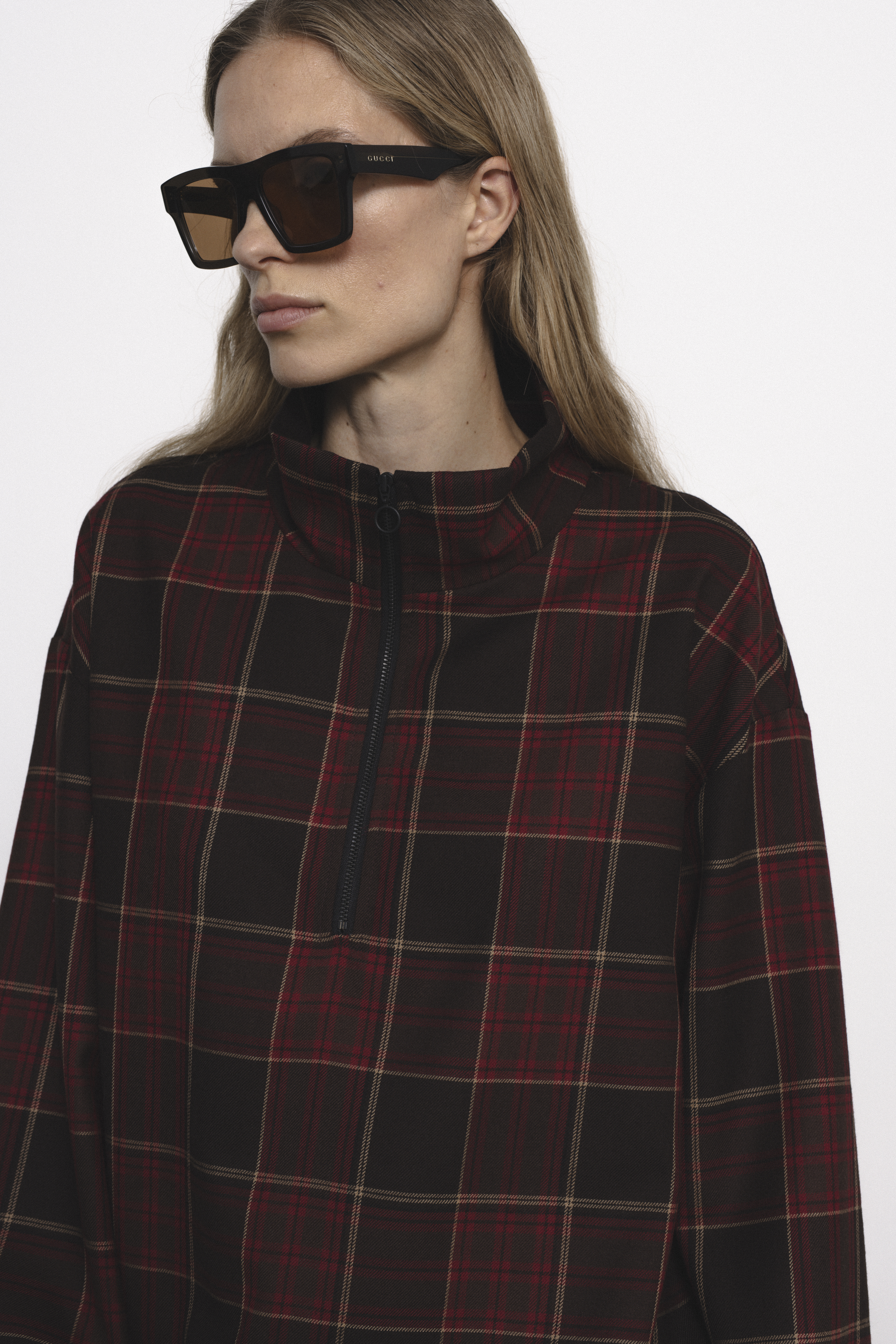 Blair top | unlabel Women's clothing fashion. Blair top from unlabel f/w 25'26 collection. Minimalist style, modern design, premium quality womenswear. Made in Lithuania.