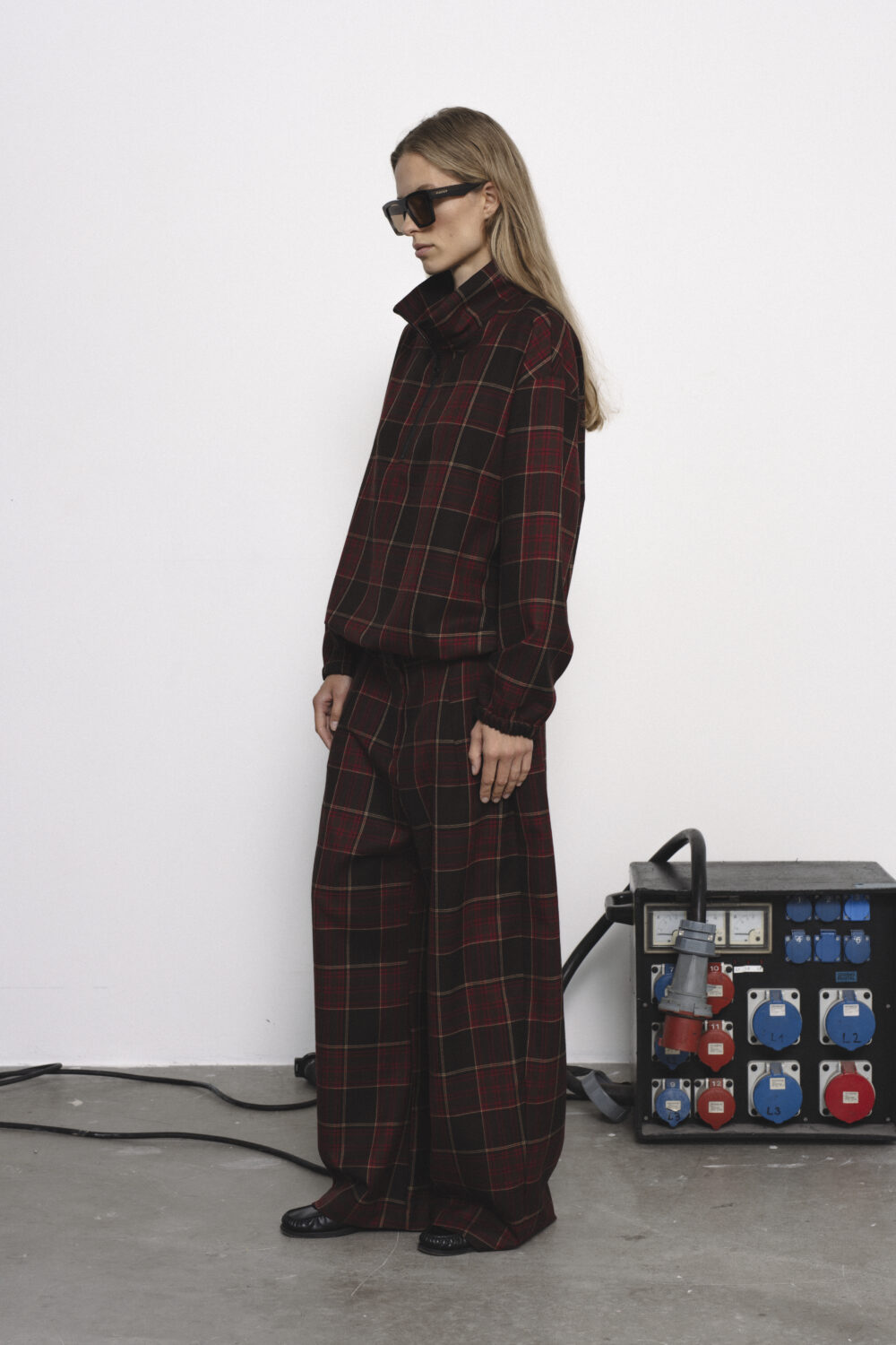 Women's clothing fashion. Lola pants from unlabel f/w 25'26 collection. Minimalist style, modern design, premium quality womenswear. Made in Lithuania.
