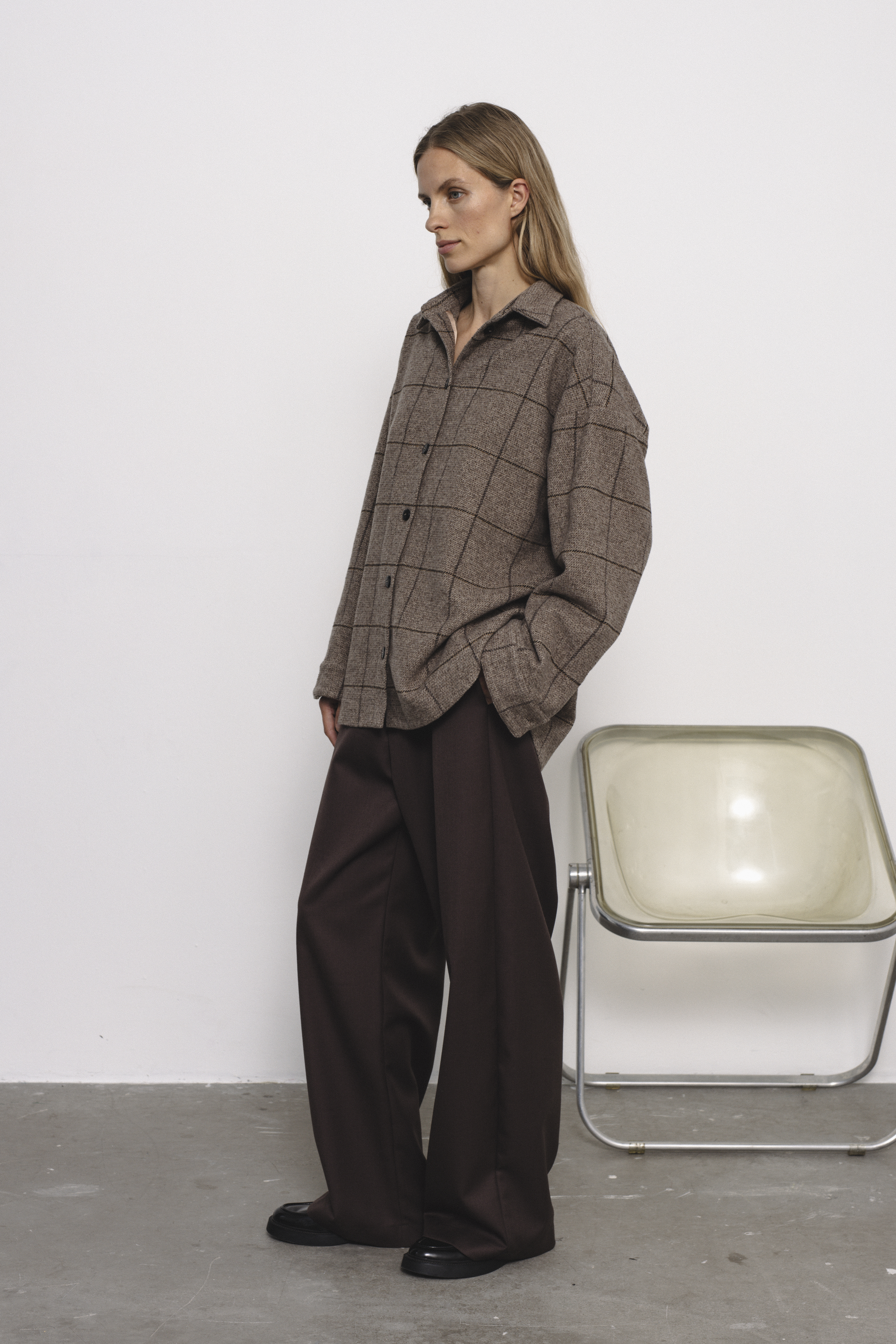 Zoe1 pants | unlabel Women's clothing fashion. Zoe1 pants from unlabel f/w 25'26 collection. Minimalist style, modern design, premium quality womenswear. Made in Lithuania.