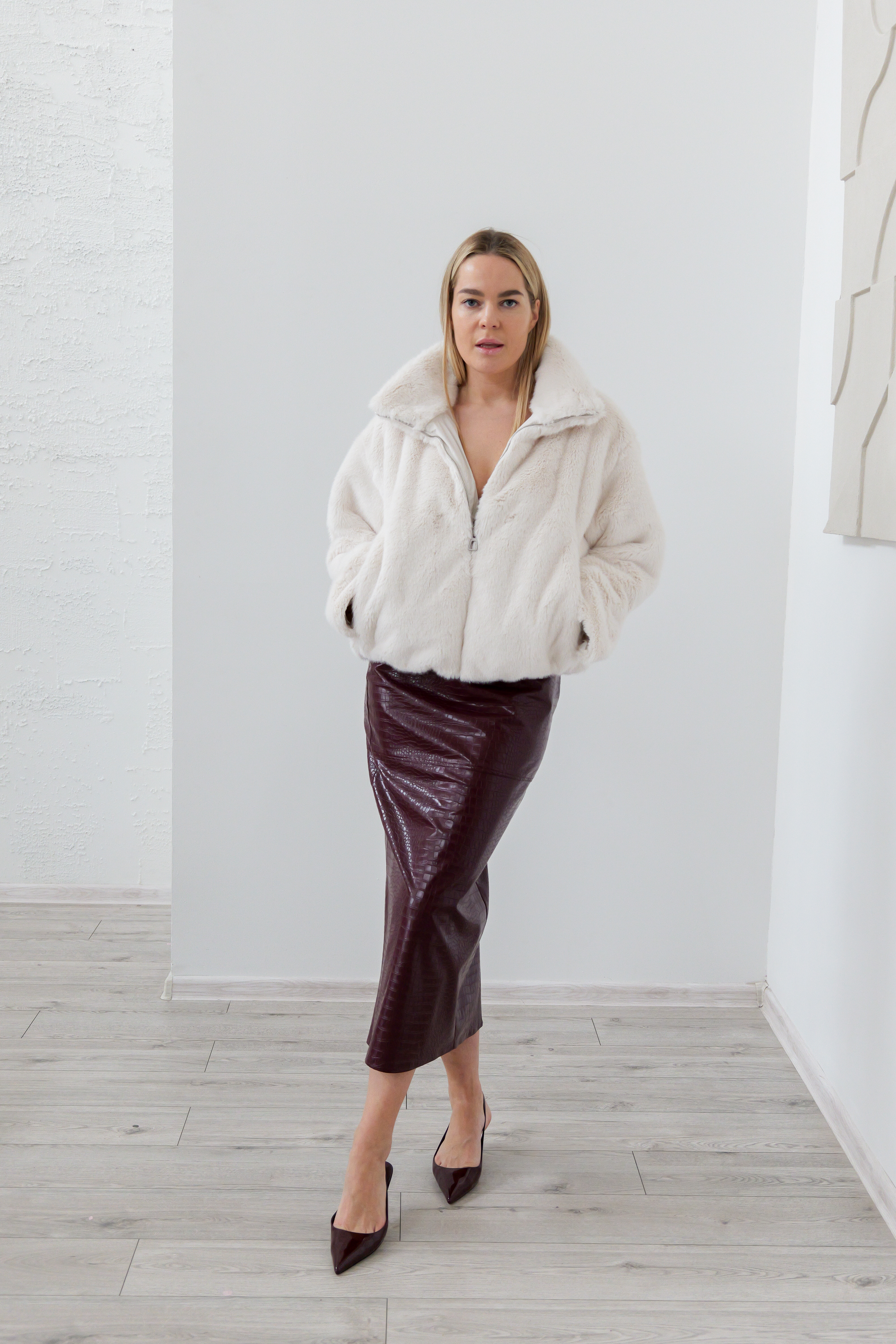 Pip furcoat | unlabel Women's clothing fashion. Pip furcoat from unlabel f/w 25'26 collection. Minimalist style, modern design, premium quality womenswear. Made in Lithuania.