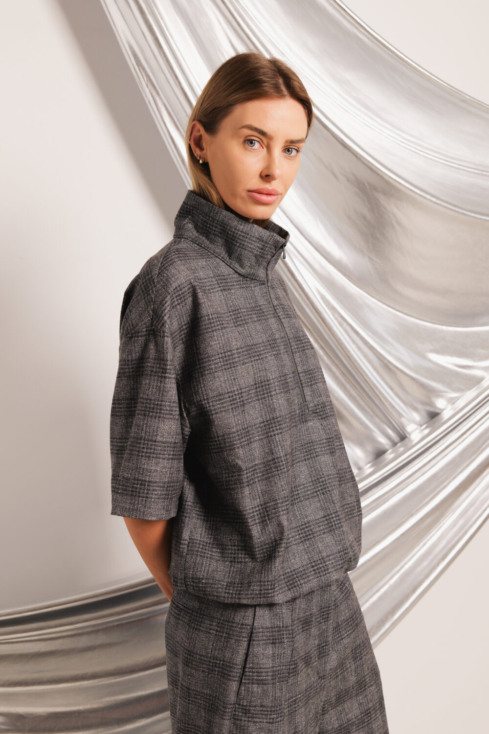 Women's clothing fashion. Lia1 top from unlabel f/w 25'26 collection. Minimalist style, modern design, premium quality womenswear. Made in Lithuania.
