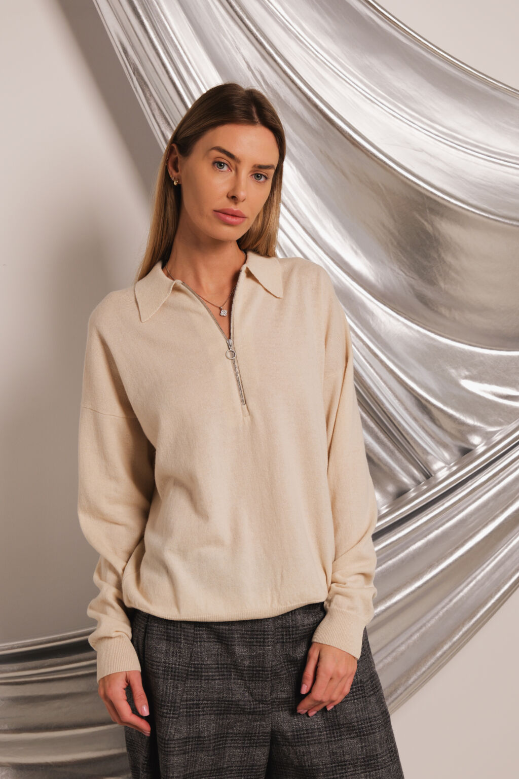 Women's clothing fashion. Willow3 polotopzip from unlabel f/w 25'26 collection. Minimalist style, modern design, premium quality womenswear. Made in Lithuania.