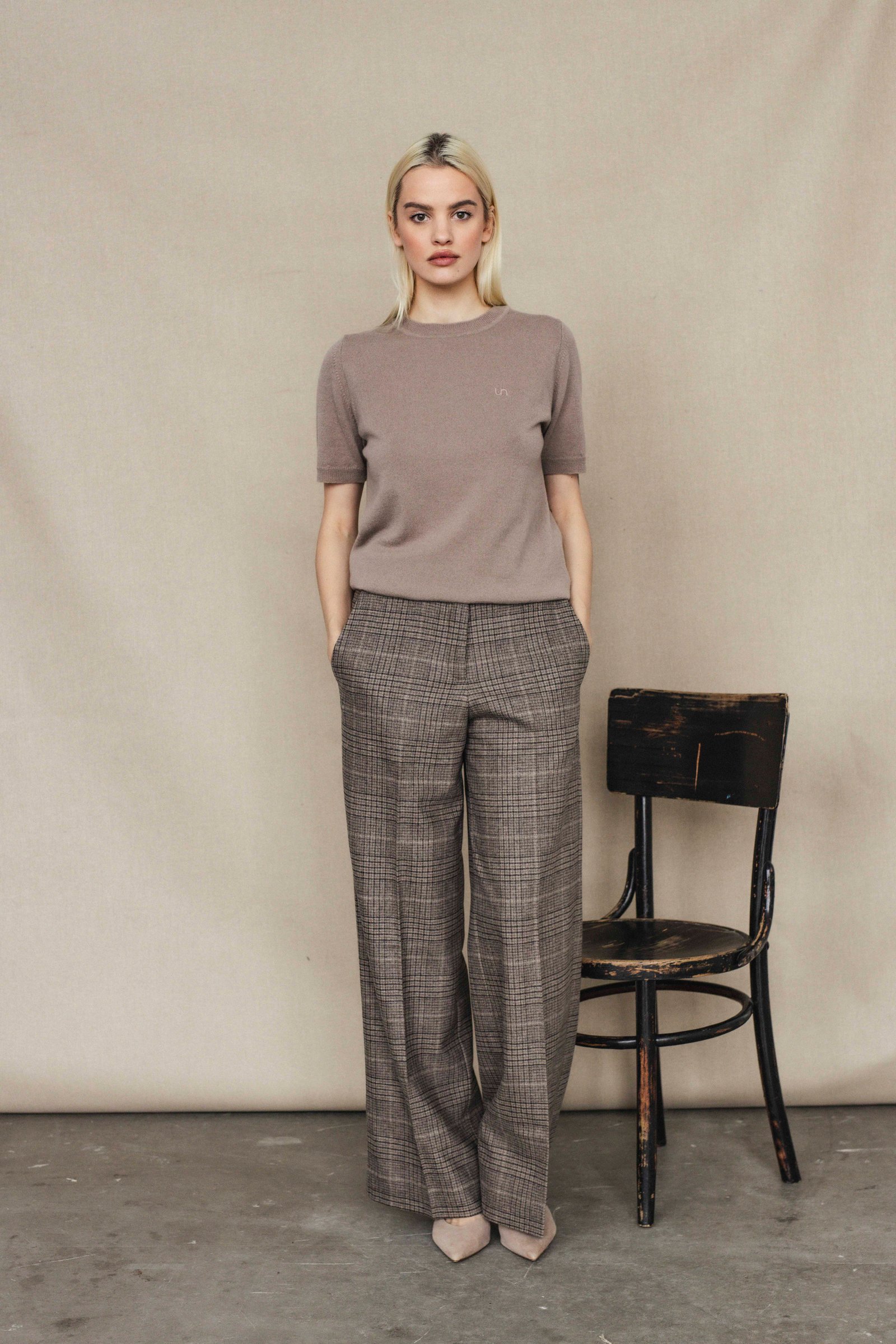 Ava top | unlabel Women's clothing fashion. Ava top from unlabel f/w 25'26 collection. Minimalist style, modern design, premium quality womenswear. Made in Lithuania.