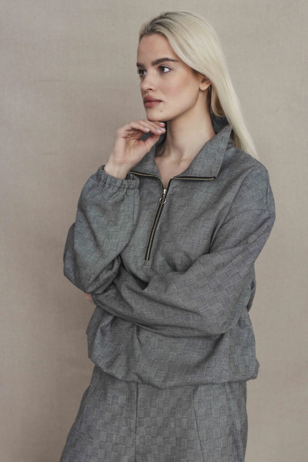 Women's clothing fashion. Blair2 top from unlabel f/w 25'26 collection. Minimalist style, modern design, premium quality womenswear. Made in Lithuania.