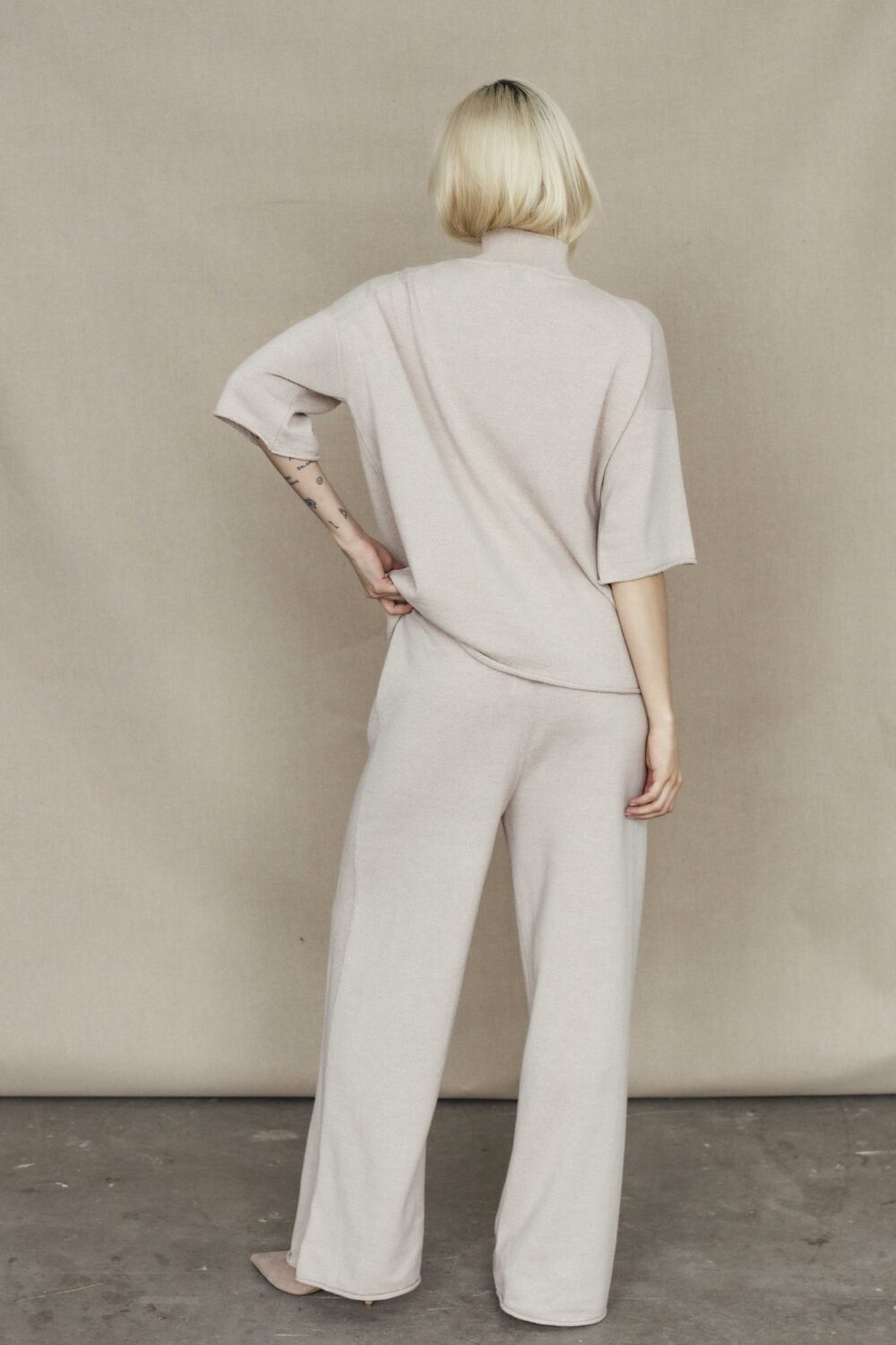 Women's clothing fashion. Daisy pants from unlabel f/w 25'26 collection. Minimalist style, modern design, premium quality womenswear. Made in Lithuania.