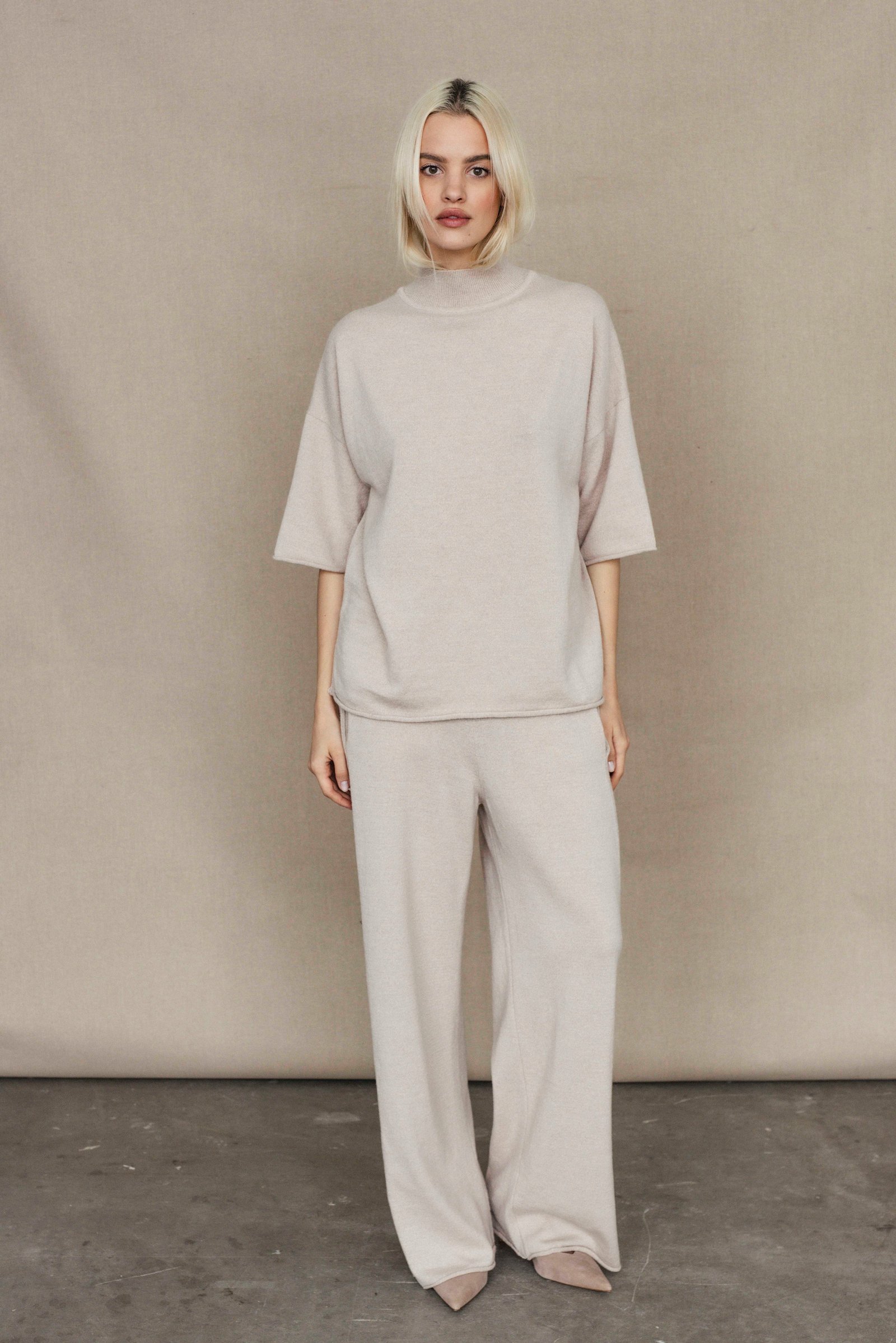 Ella1 top | unlabel Women's clothing fashion. Ella1 top from unlabel f/w 25'26 collection. Minimalist style, modern design, premium quality womenswear. Made in Lithuania.