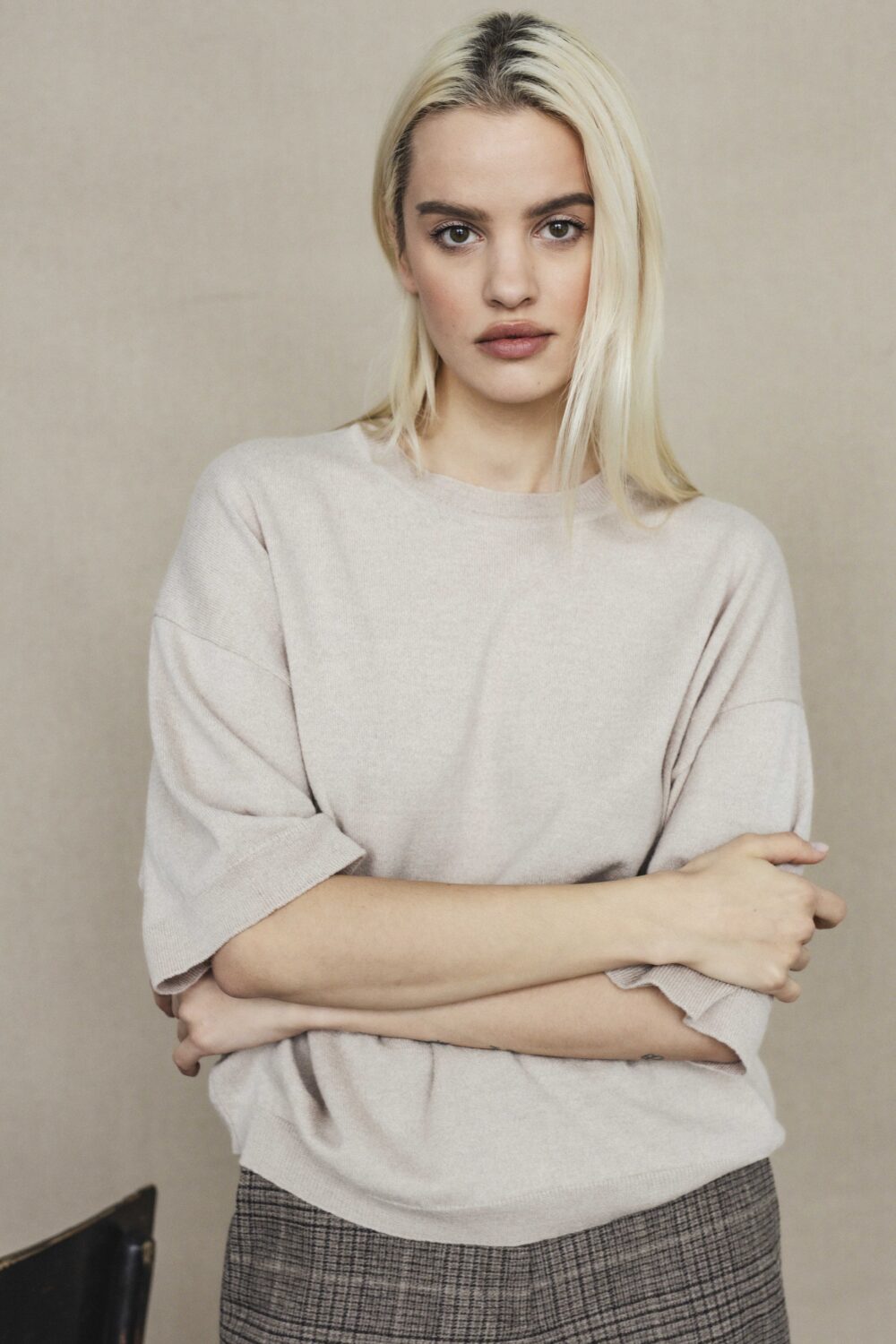 Women's clothing fashion. Hannah sweater from unlabel f/w 25'26 collection. Minimalist style, modern design, premium quality womenswear. Made in Lithuania.