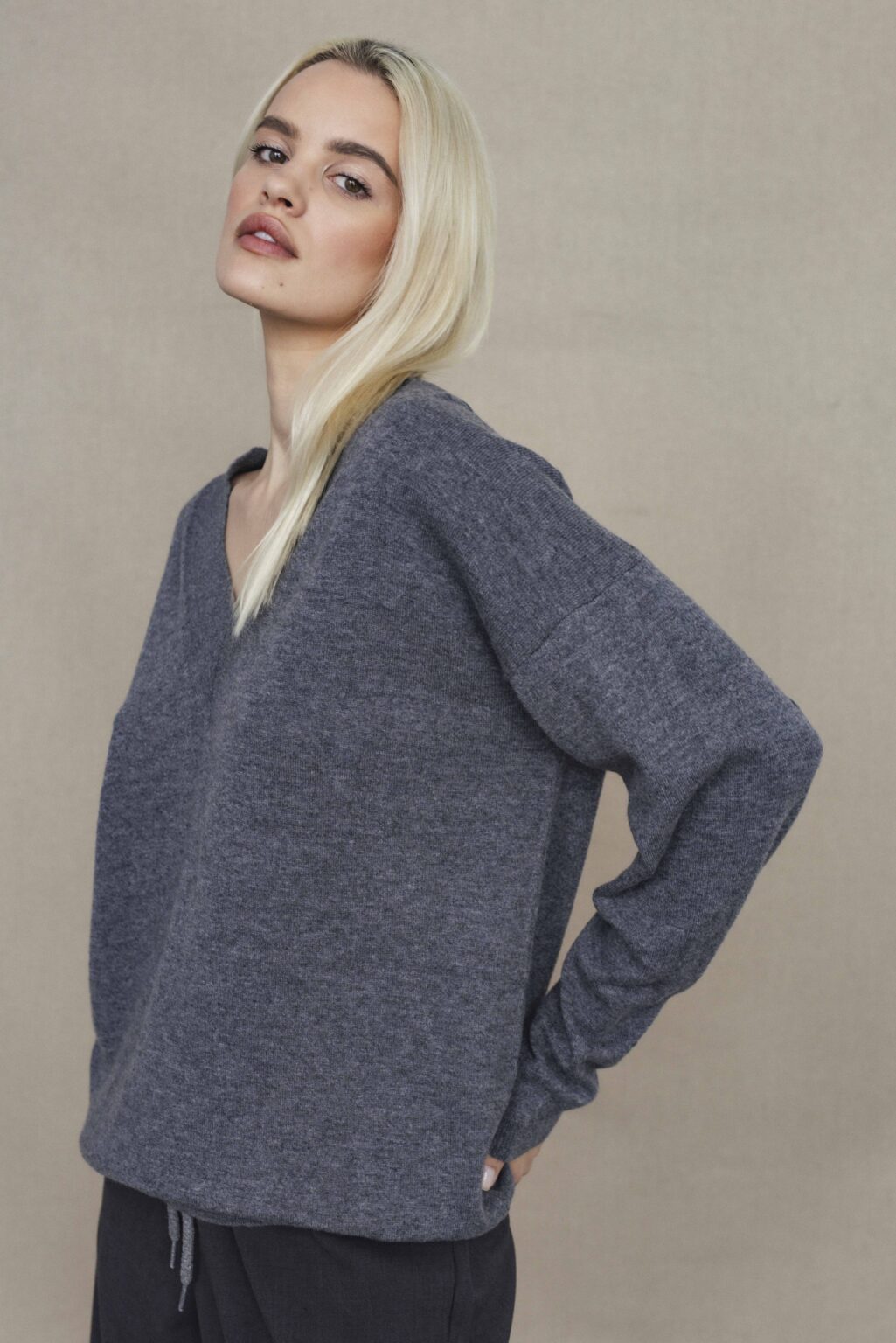 Women's clothing fashion. Ruby3 sweater from unlabel f/w 25'26 collection. Minimalist style, modern design, premium quality womenswear. Made in Lithuania.