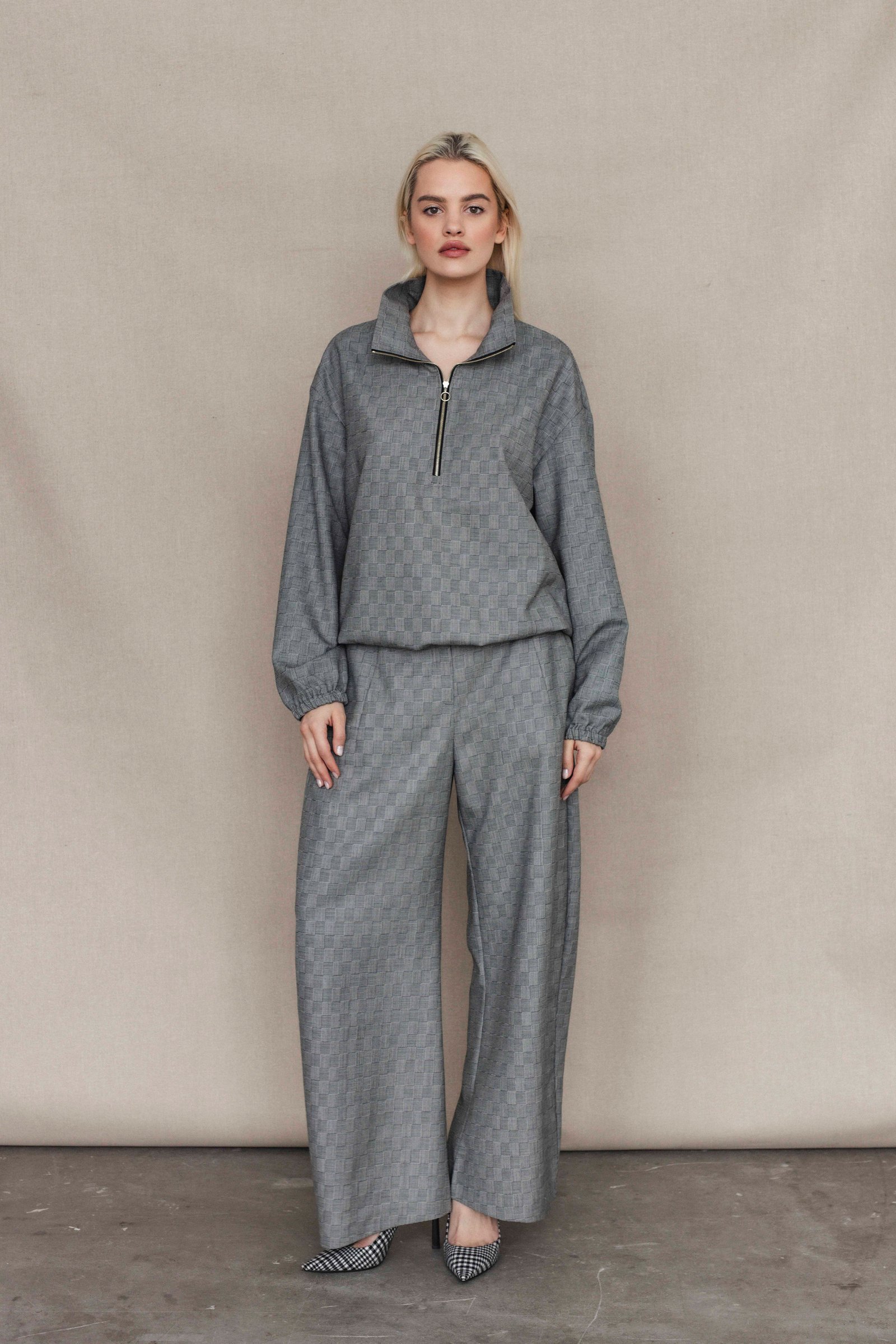 UG38990 | unlabel Women's clothing fashion. UG38990 from unlabel f/w 25'26 collection. Minimalist style, modern design, premium quality womenswear. Made in Lithuania.