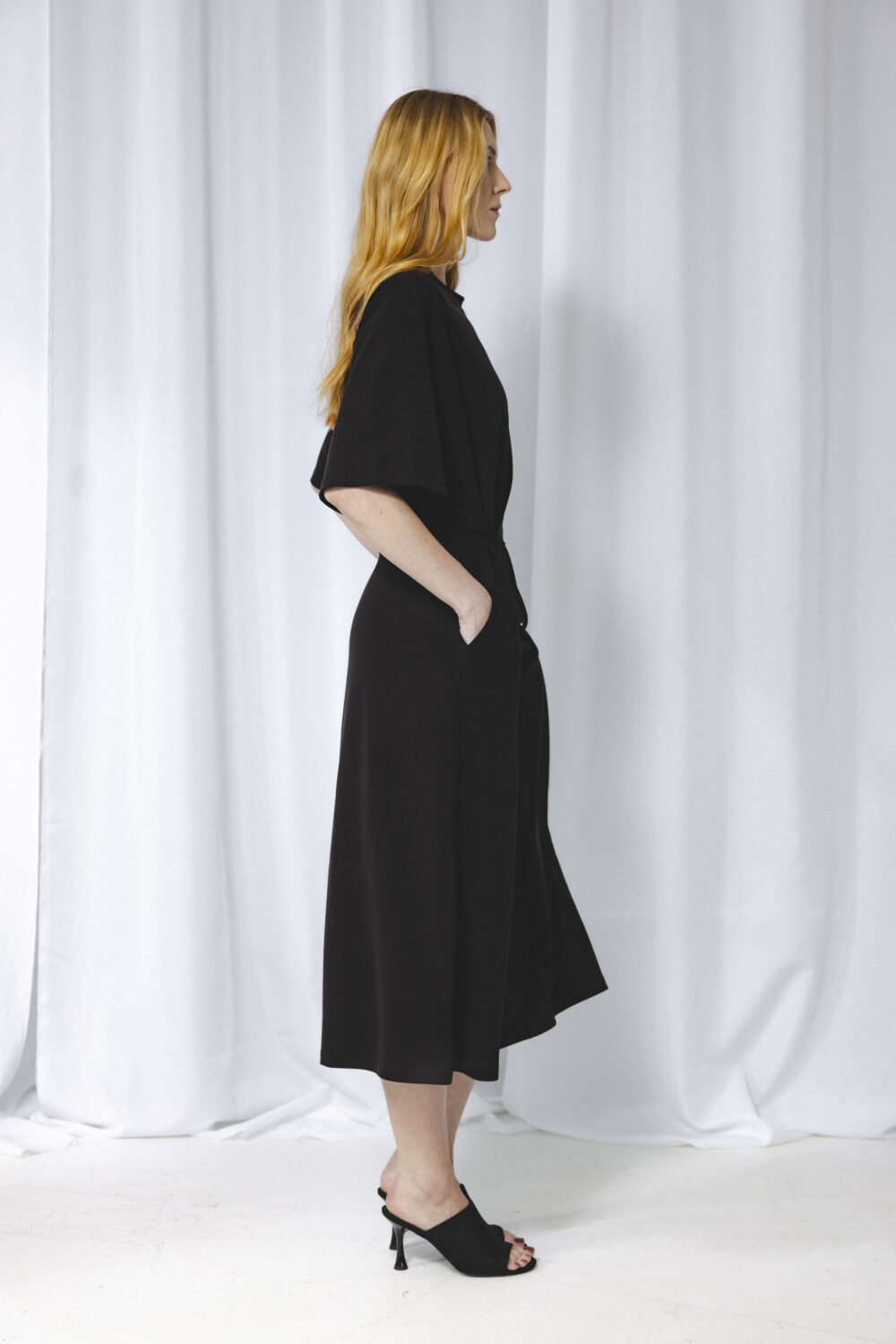Women's clothing fashion. Gust1 dress from unlabel f/w 25'26 collection. Minimalist style, modern design, premium quality womenswear. Made in Lithuania.