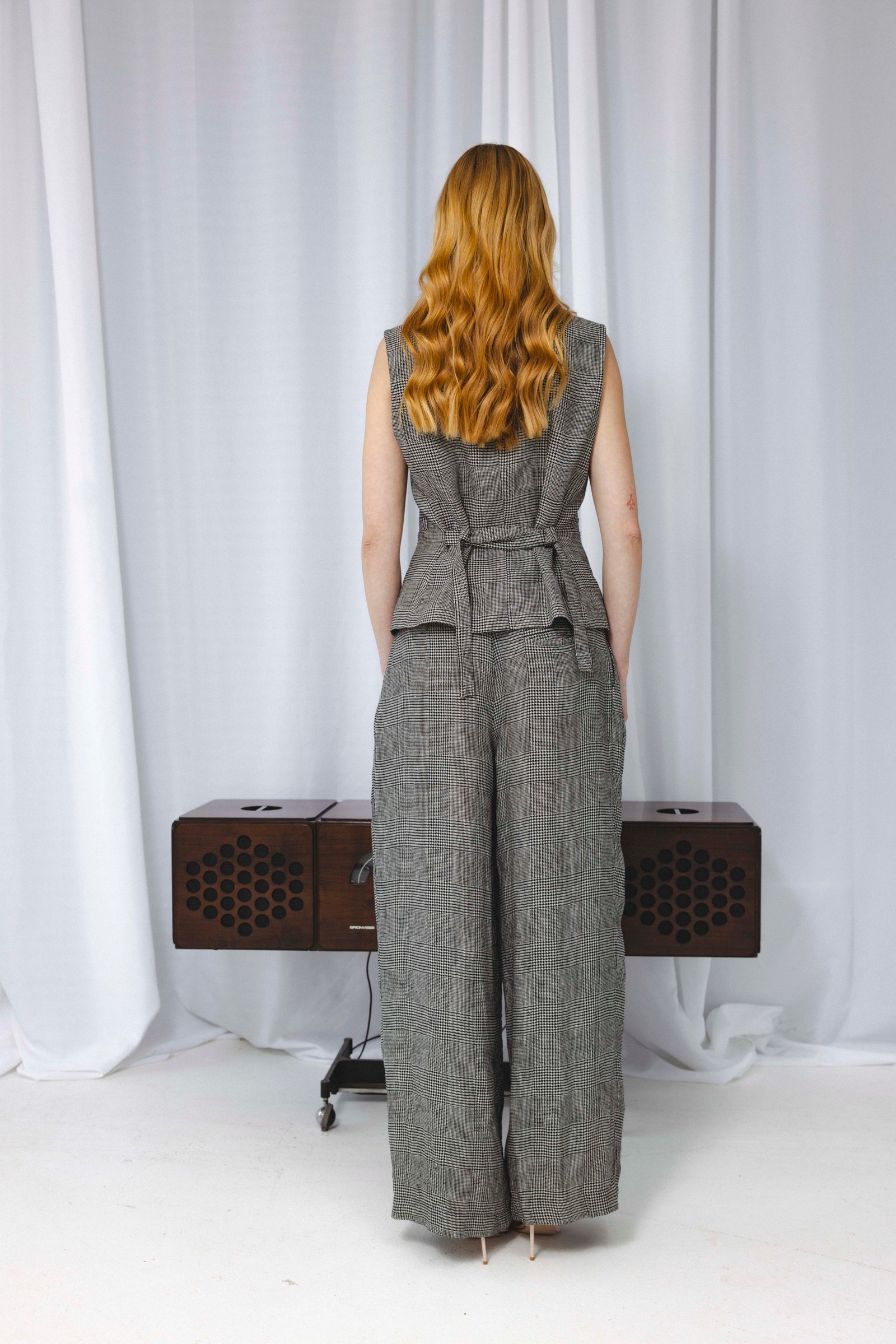 Hush pants | unlabel Women's clothing fashion. Hush pants from unlabel f/w 25'26 collection. Minimalist style, modern design, premium quality womenswear. Made in Lithuania.