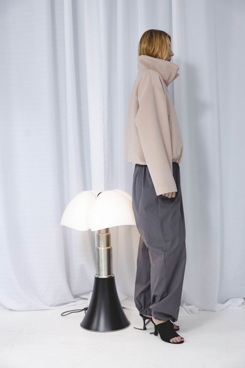 Women's clothing fashion. Rhode bomber from unlabel f/w 25'26 collection. Minimalist style, modern design, premium quality womenswear. Made in Lithuania.