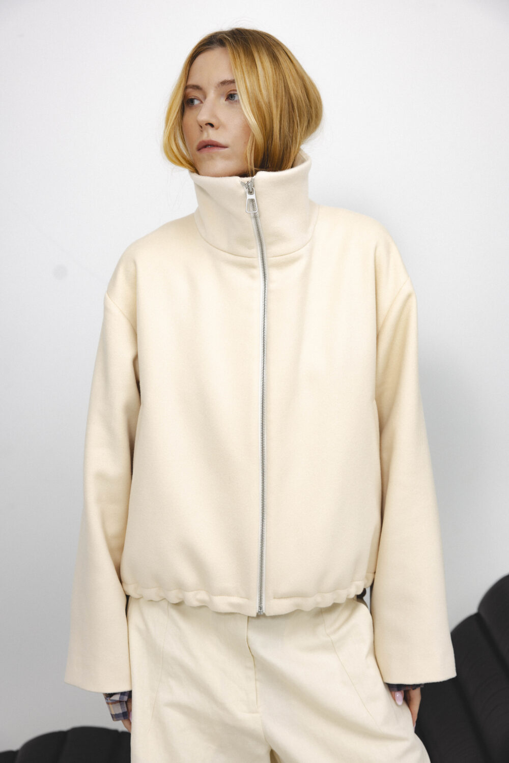 Women's clothing fashion. Rhode1 bomber from unlabel f/w 25'26 collection. Minimalist style, modern design, premium quality womenswear. Made in Lithuania.