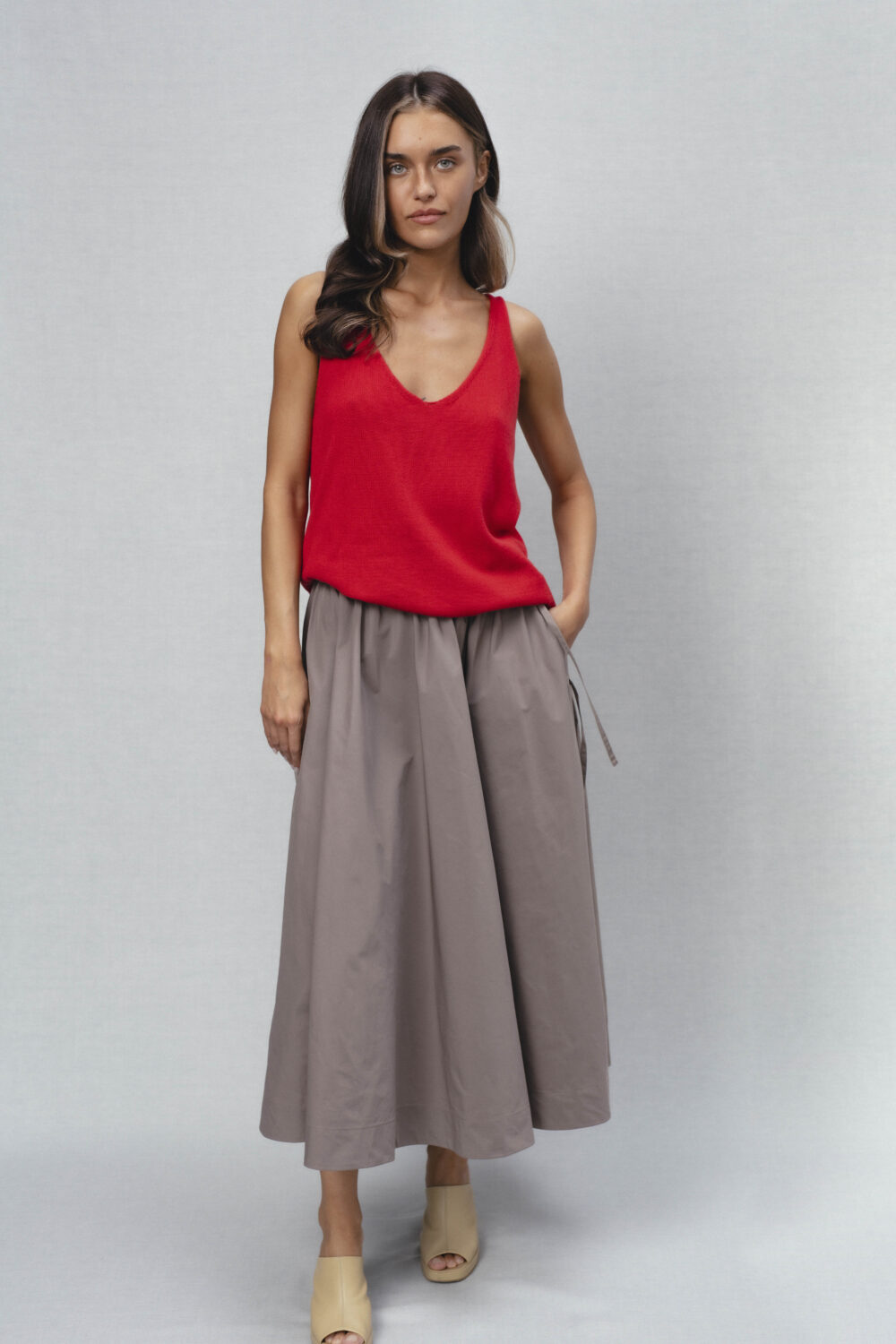 Women's clothing fashion. Lara2 skirt from unlabel ss/26 collection. Minimalist style, modern design, premium quality womenswear. Made in Lithuania.