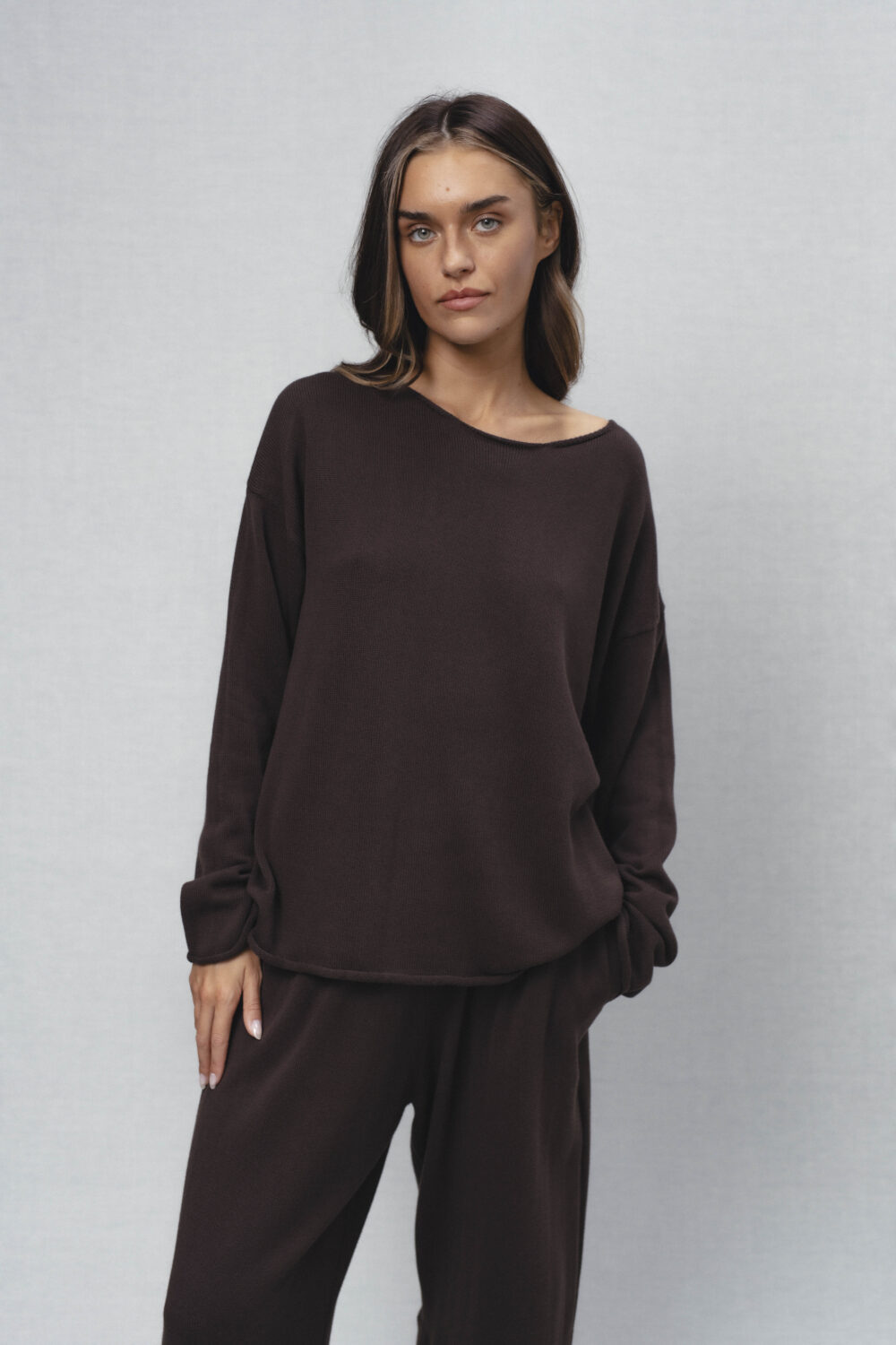Women's clothing fashion. Rime sweater longsleeve from unlabel ss/26 collection. Minimalist style, modern design, premium quality womenswear. Made in Lithuania.