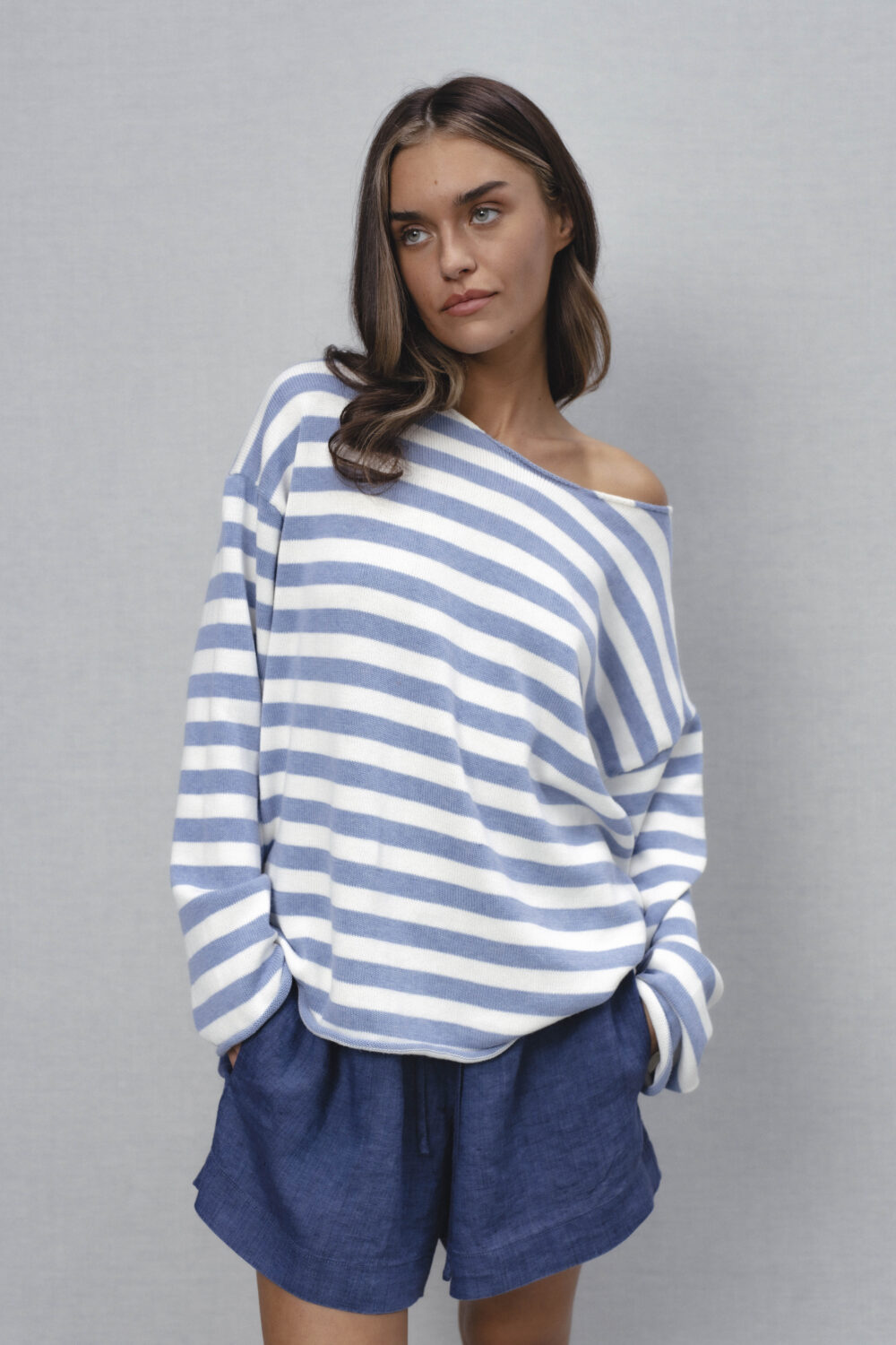 Women's clothing fashion. glaze2 sweater longsleeve from unlabel ss/26 collection. Minimalist style, modern design, premium quality womenswear. Made in Lithuania.