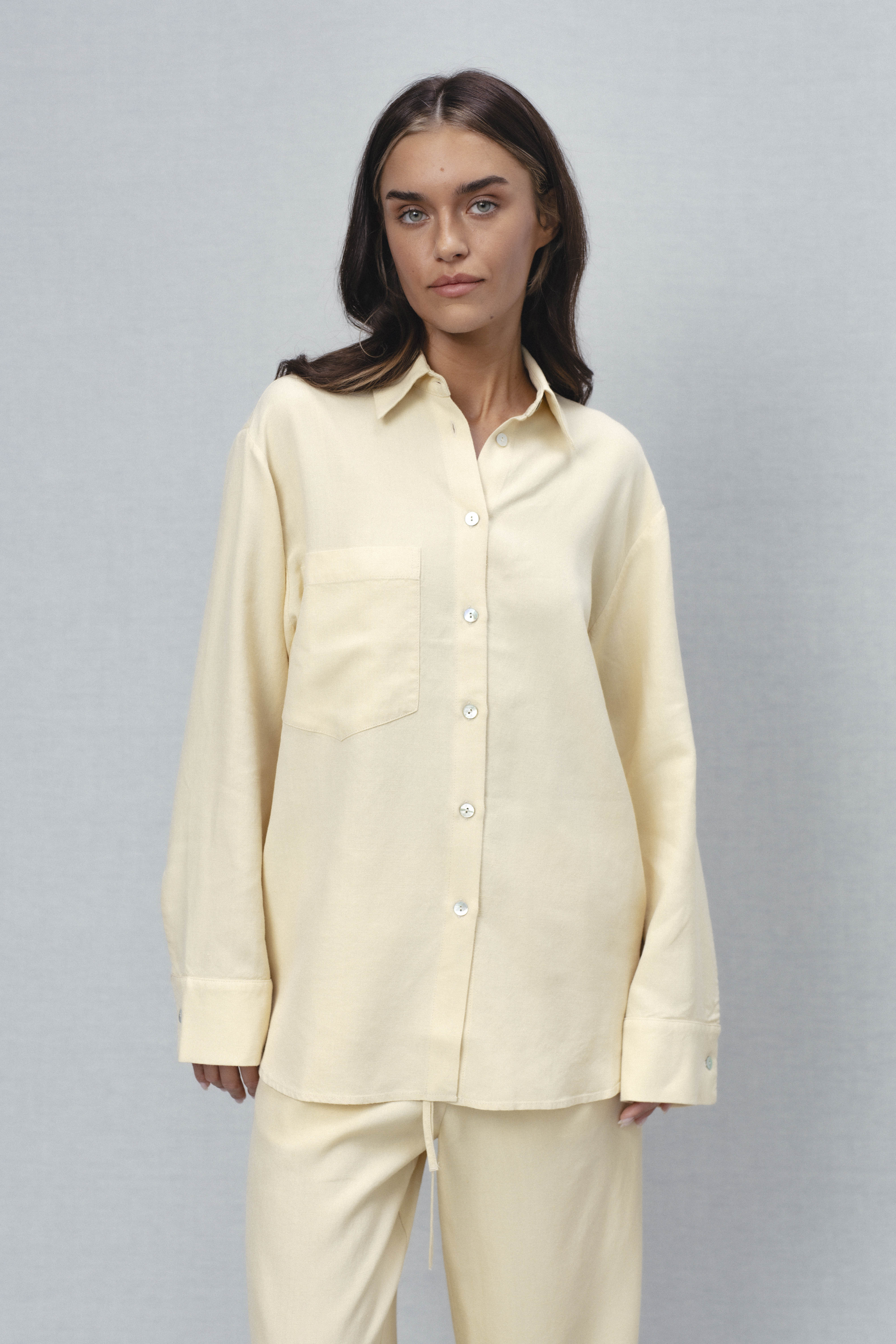 jessy1 shirt | unlabel Women's clothing fashion. jessy1 shirt from unlabel ss/26 collection. Minimalist style, modern design, premium quality womenswear. Made in Lithuania.