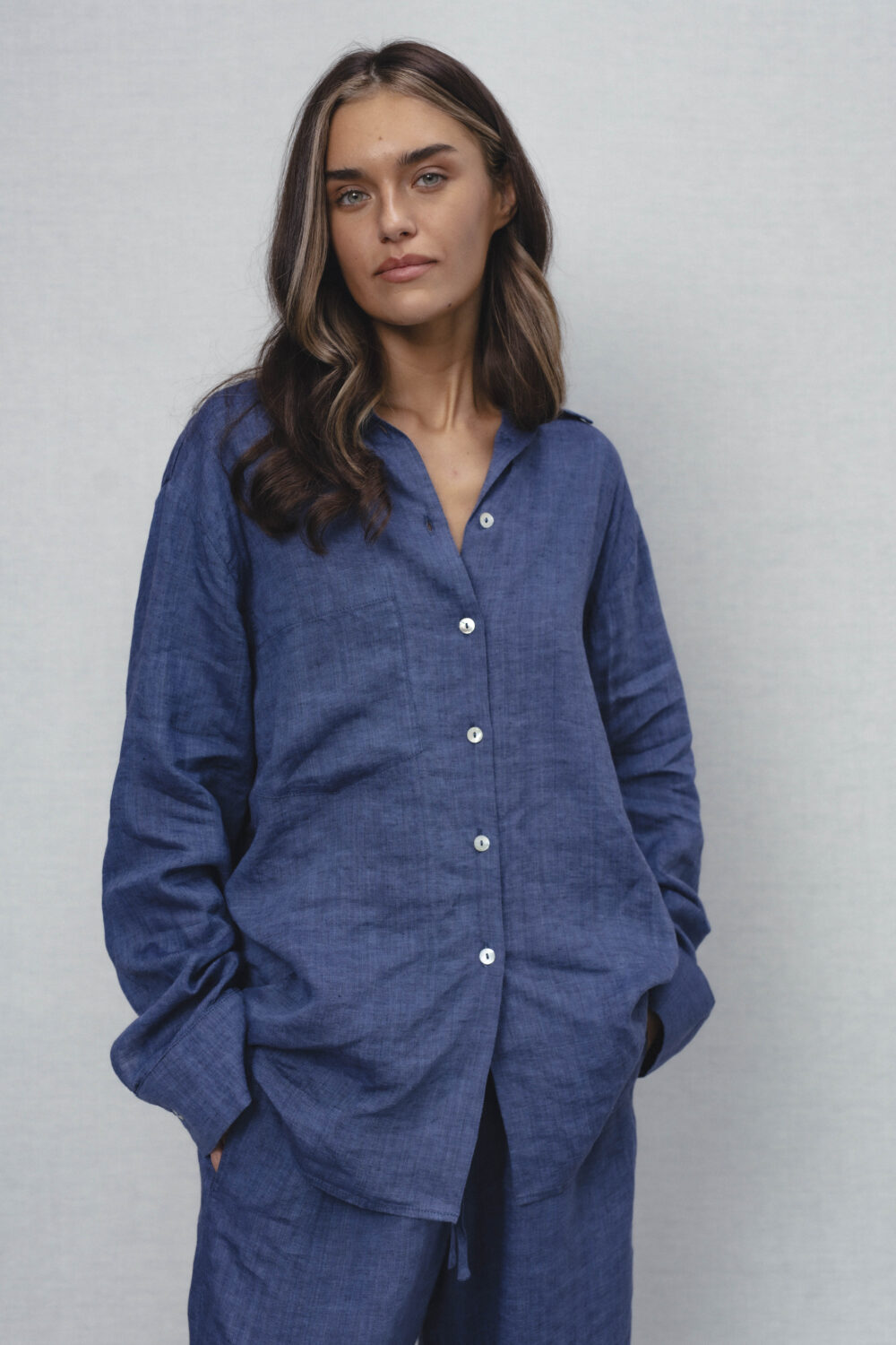 Women's clothing fashion. jessy2 shirt from unlabel ss/26 collection. Minimalist style, modern design, premium quality womenswear. Made in Lithuania.