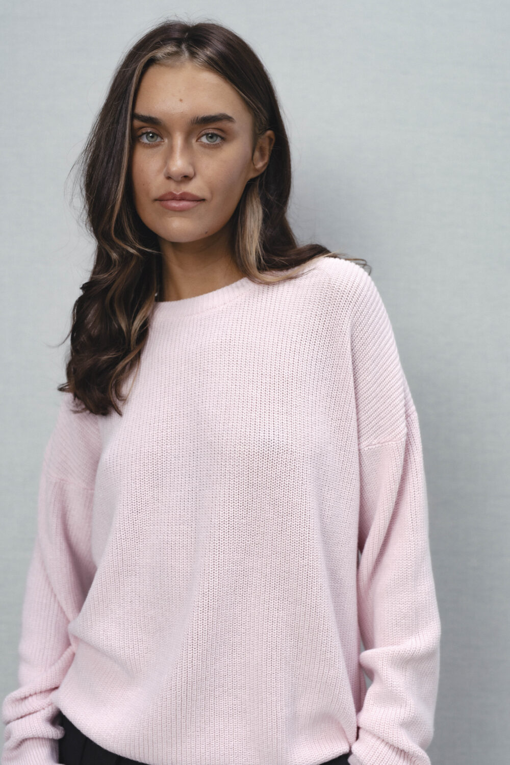 Women's clothing fashion. luna sweater longsleeve from unlabel ss/26 collection. Minimalist style, modern design, premium quality womenswear. Made in Lithuania.