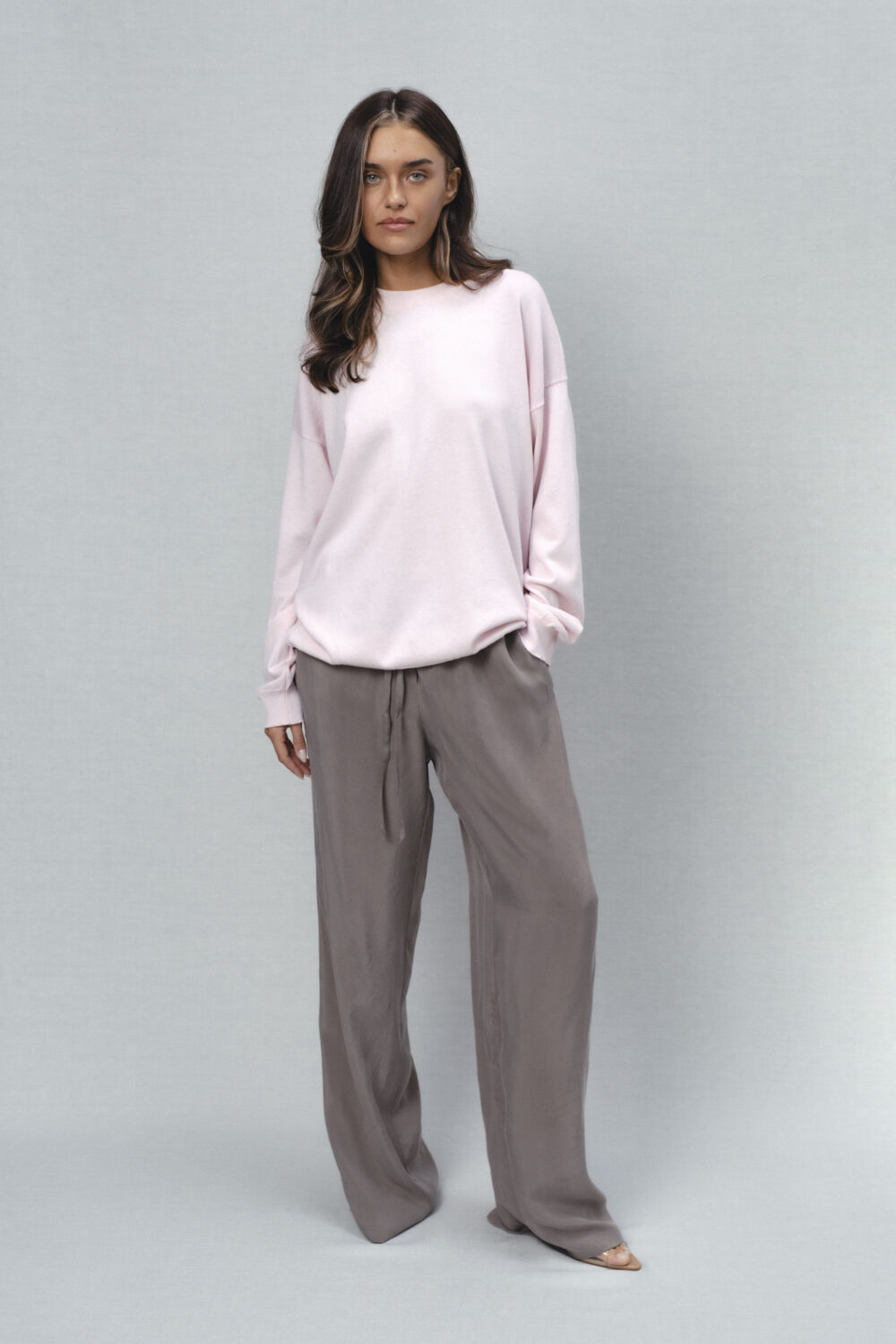 Women's clothing fashion. rue sweater longsleeve from unlabel ss/26 collection. Minimalist style, modern design, premium quality womenswear. Made in Lithuania.