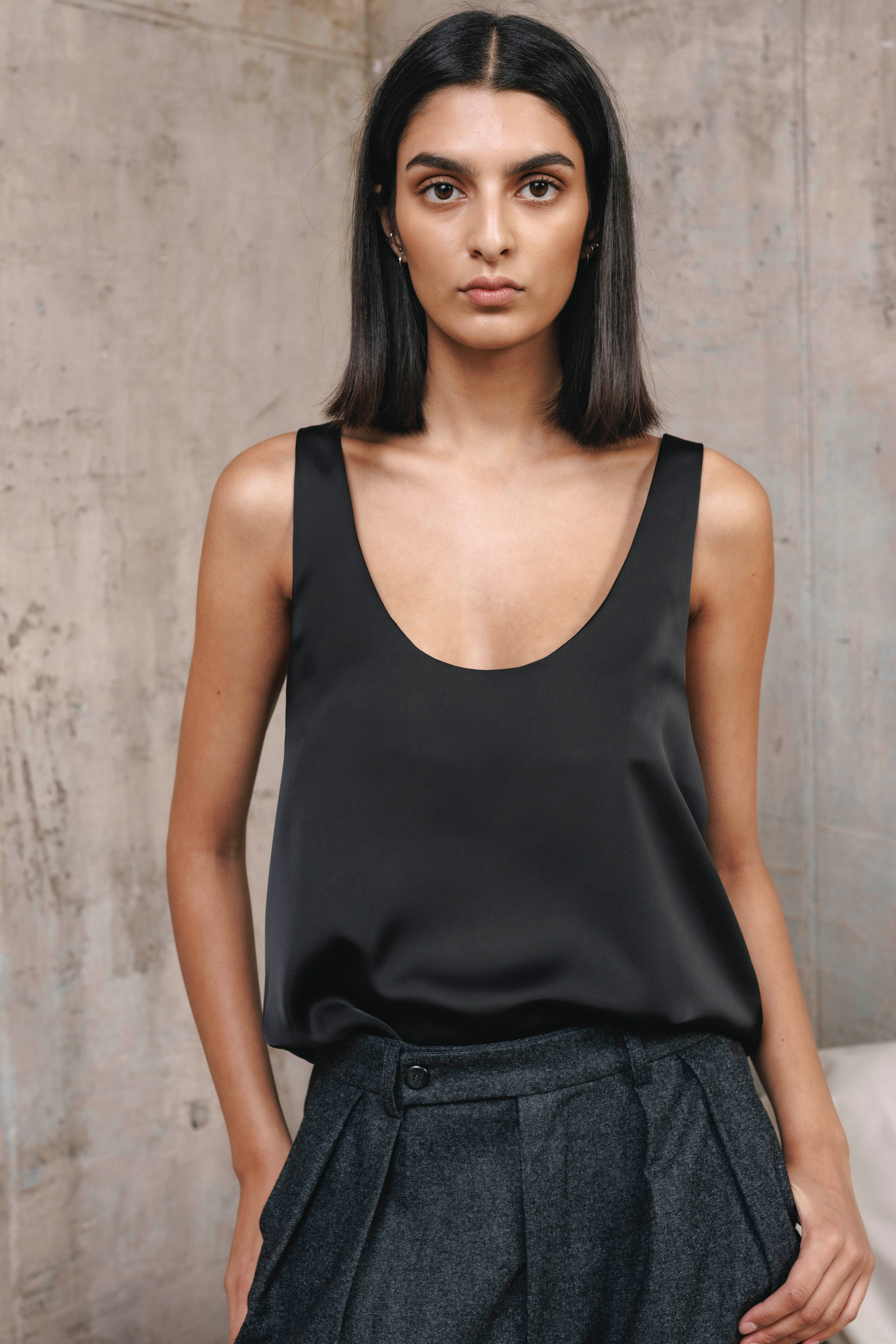 flax top | unlabel Women's clothing fashion. flax top from unlabel fw 26/27 collection. Minimalist style, modern design, premium quality womenswear. Made in Lithuania.